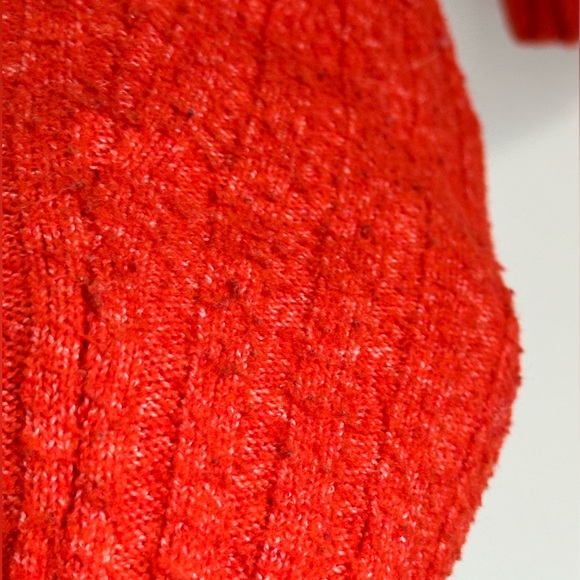 Urban Outfitters Cropped Red/Orange Knit Cardigan - Picture 5 of 7